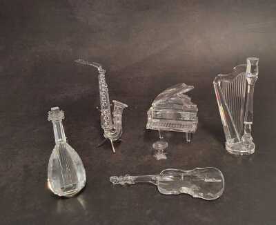SWAROVSKI INSTRUMENTS