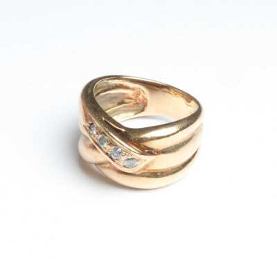 GOLD RING
