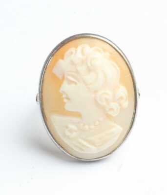 SILVER RING