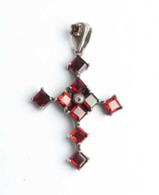 SILVER PENDANT