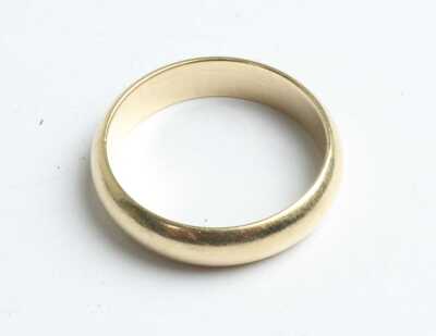 GOLD RING