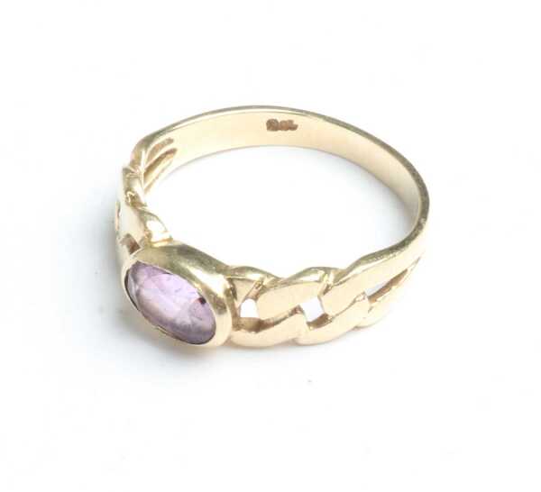 GOLD RING