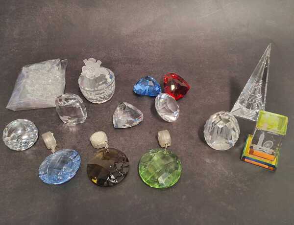 SWAROVSKI CRYSTALS