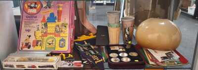 COLLECTABLES