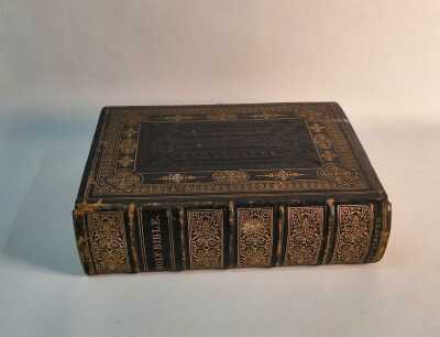 ANTIQUE BIBLE
