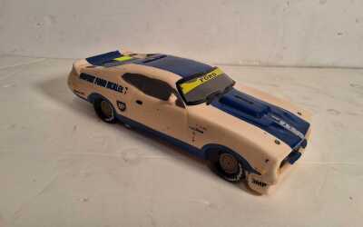 FORD MONEY BOX