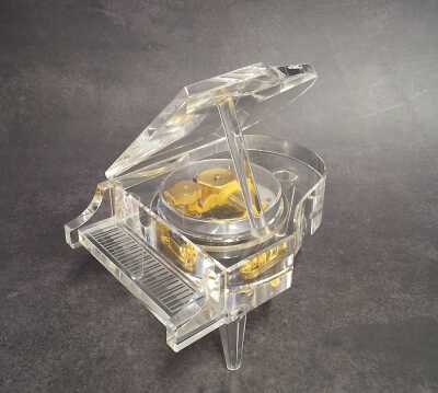 PIANO MUSIC BOX