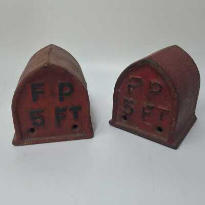 FIRE PLUG MARKERS