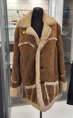 SHEEPSKIN COAT