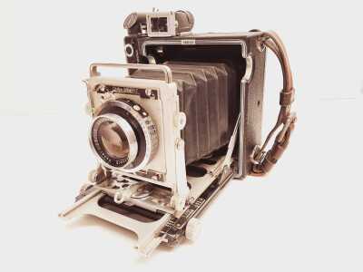 GRAFLEX CAMERA