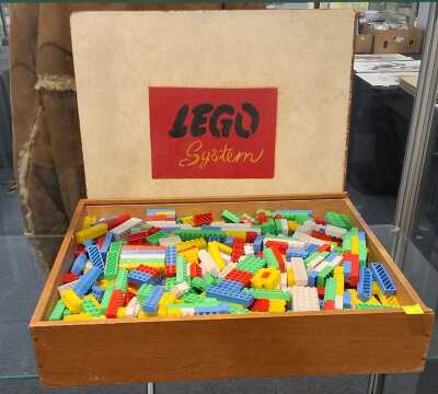 LEGO BOX