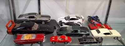 MODEL CARS
