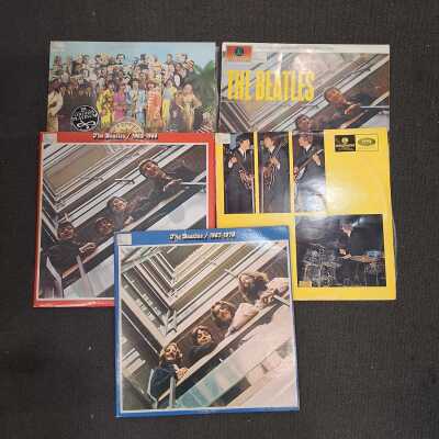 THE BEATLES VINYL ALBUMS