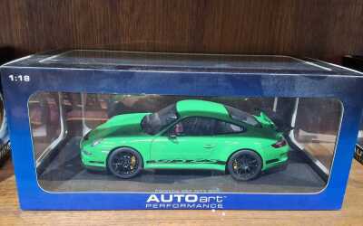 MODEL CAR