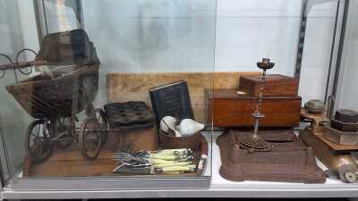 RUSTIC SUNDRIES