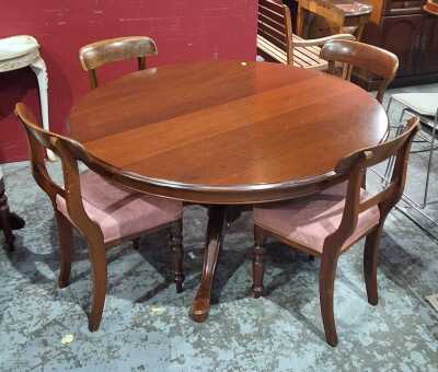 DINING SUITE