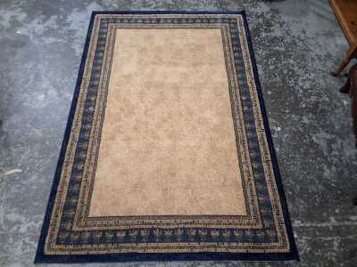 DECORATIVE RUG