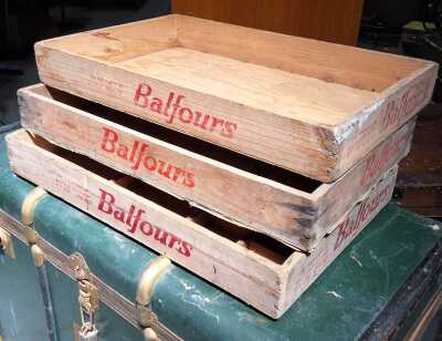 BALFOURS TRAYS
