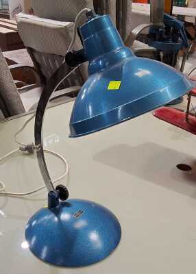 INDUSTRIAL LAMP