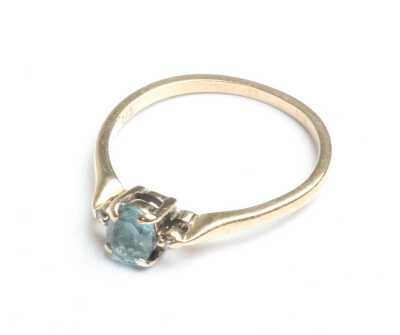 GOLD RING
