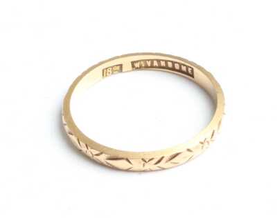 GOLD RING