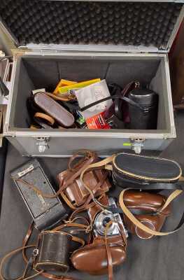 CAMERA ACCESSORIES