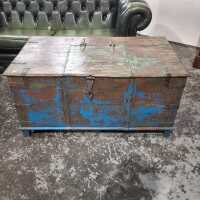 STORAGE TRUNK