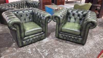 TUB CHAIRS