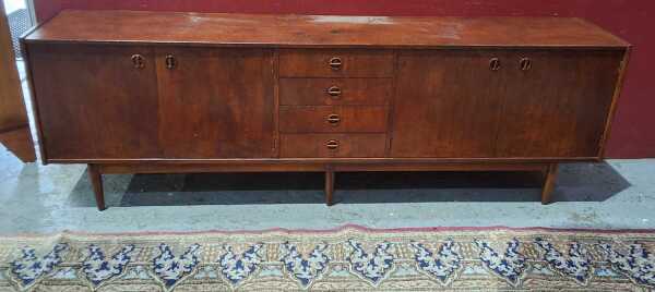 MID-CENTURY SIDEBOARD