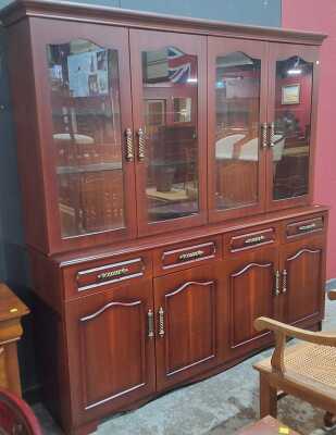 DISPLAY CABINET