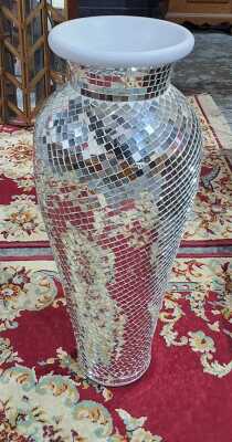FLOOR VASE