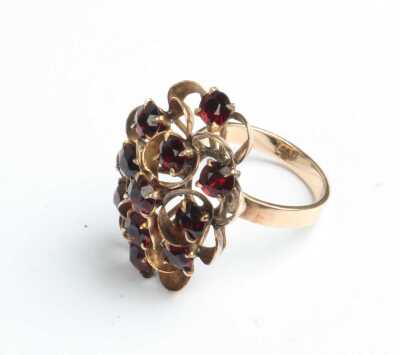 GOLD RING
