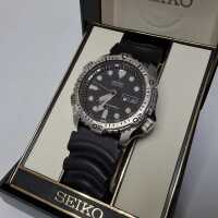 WRISTWATCH