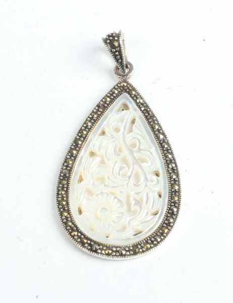SILVER PENDANT