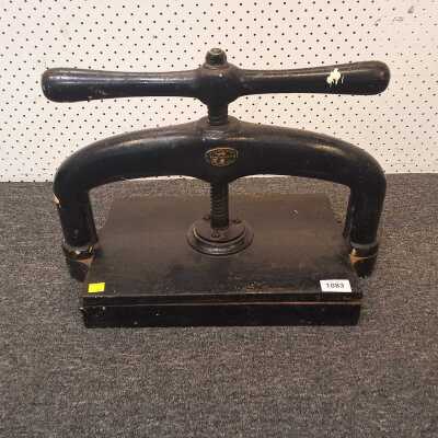 BOOK PRESS
