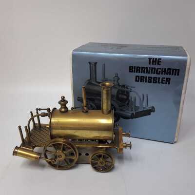 MODEL STEAM ENGINE