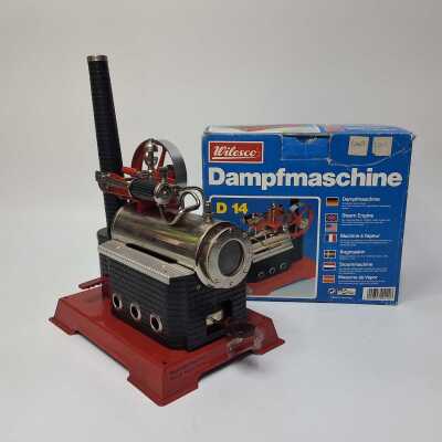 MODEL STEAM ENGINE