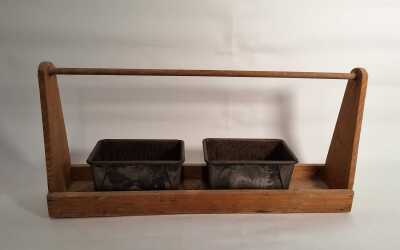 VINTAGE SEEDLING TRAY