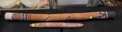 DIDGERIDOO AND MESSAGE STICK