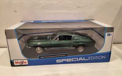 MODEL CAR