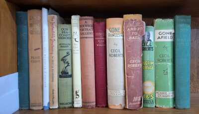 VINTAGE BOOKS