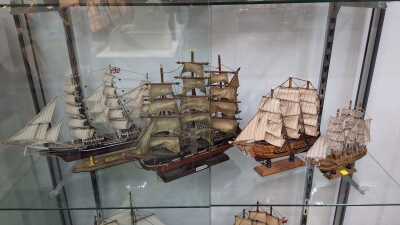 MODEL SHIPS