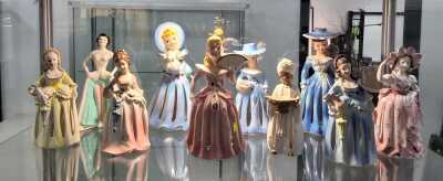 NAPKIN DOLLS