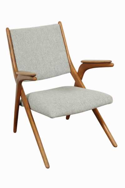 MODERN SCISSOR LOUNGE CHAIR