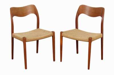 PAIR OF MODEL 71 DINING CHAIRS