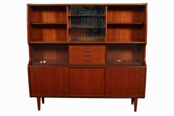 TEAK HIGHBOARD