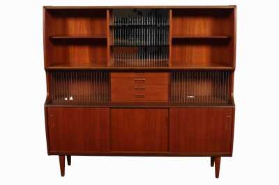 TEAK HIGHBOARD