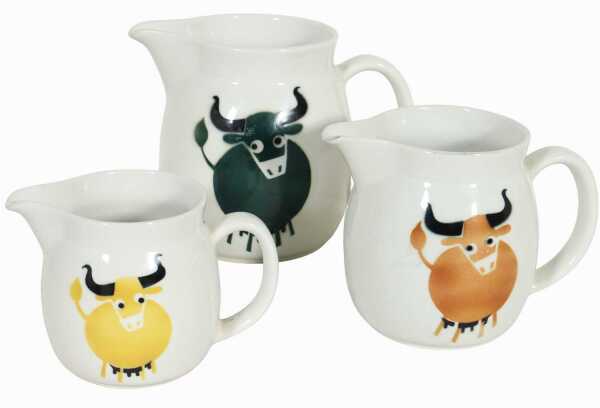 SET OF COW JUGS