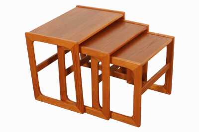 NEST OF TABLES