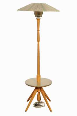 STANDARD LAMP
